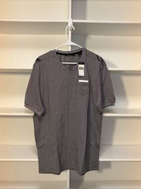 Sean Jean Designer T-Shirt with Pocket. Black And White Stripes Men’s XL NWT